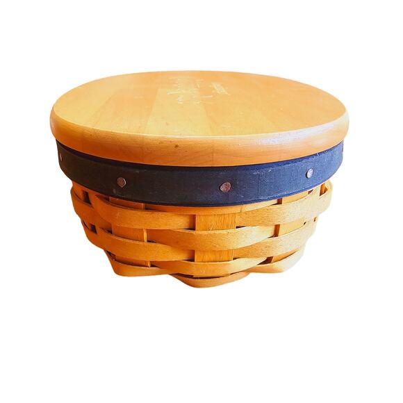 Longaberger Collectors Club Harmony Basket No. 5 - Picture 2 of 7